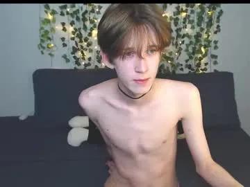 kaislutx — slap ass :) #twink #18 #young #skinny #femboy [14 tokens remaining]