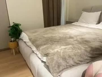 kellyberry__ — Goal30 sec Non Stop CHoke//Fav Patrn: 44/69/100/123//333/555/777  #blowjob #teen #deepthroat #squirt #anal [555 tokens remaining]