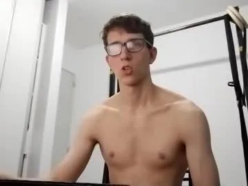 kpo10 — I NEED TO GIVE CUM!! #cum #muscle #glasses #shaved