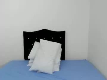 Check-out our online cams range and interact on a personal level with our sweet girls streamers, showing off their voluptuous shapes and toys.