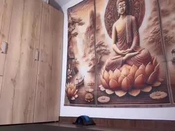 larissa_baker — GOAL: yoga and oil [500 tokens remaining] Hallowen Start, Special Shows ,The Saturdaysfavorite patterns  /25 -38 -77 -100 -222 -333/ #latina #squirt #flexible #feet #yoga