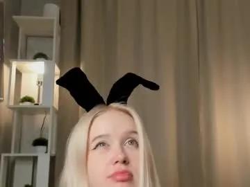 litathompson — GOAL: Lick my plump lips closely [11 tokens remaining] Welcome to my room! My name is Aki #asian #teen #18 #lovense #bigboobs