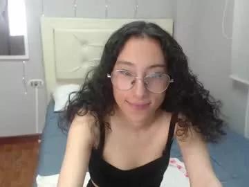 Check-out our online cams range and interact on a personal level with our sweet girls streamers, showing off their voluptuous shapes and toys.