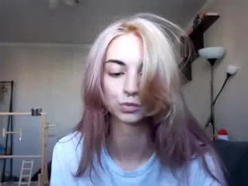loisepadovano — i'm Amelia and #new here #shy #skinny #teen #18 Goal : let me dance my ass off for the camera. :) [60 tokens remaining]