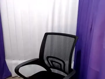 loving_scarlet19 — Hello im new here . Lets have fun #asian #pinay #pvt #new #lovense [2996 tokens remaining]