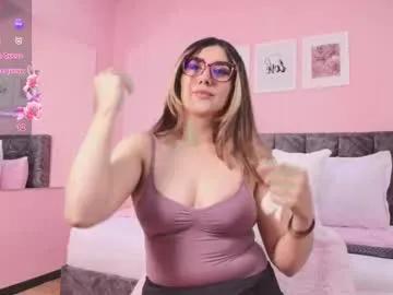 maddie_beauty — Welcome to my room! Relax, have fun, and don't be shy   #deepthroat #natural #anal #squirt #latina