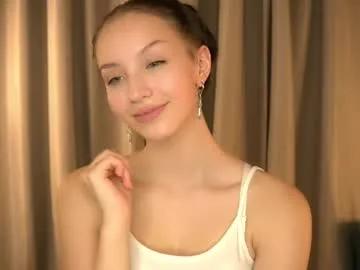 mariannsullivant — Its my third day here Goal:more unzip my skirt<3 #teen #18 #new #shy #natural [145 tokens remaining]