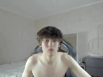 mason_jr — show hard dick [162 tokens left] #young #cum #18 #muscle #bigcock