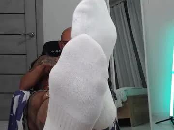 maxi_foxxx — GOAL: For a good day [2000 tokens remaining] Follow me #daddy  #feet  #master #bigcock #muscle