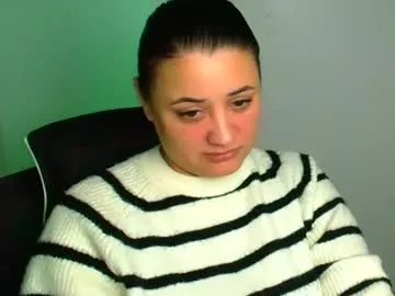 mia_july — GOAL: Welcome to CB [51 tokens remaining] Welcome to my room! #new #milf  #bigboobs #shy #cute