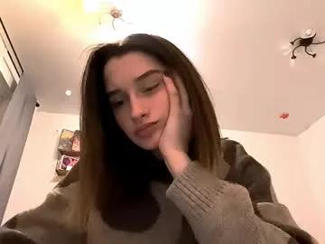 michael_pors — **Goal: Hi Emily Facts about me: I'm just #18 #natural #teen girl who is #new to here, pretty #shy , drawing & coocking [11 tokens remaining]
