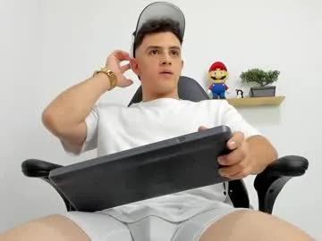 mikecooper_ — GOAL: Cum Show [1004 tokens remaining] Welcome to my room! #18 #new #latino #bigcock #cum