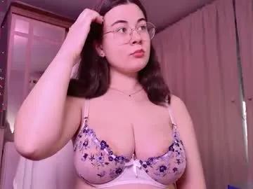 mila_kimmm — GOAL: Lick nipples [37 tokens remaining] Hey! Im Mila, my favorite vibes 10,50,60,111,150,222 <3 #18 #teen #bigboobs #bigass #skinny