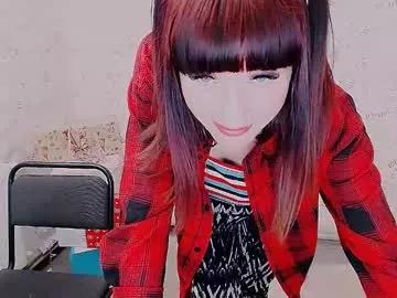 Check-out our online cams range and interact on a personal level with our sweet girls streamers, showing off their voluptuous shapes and toys.