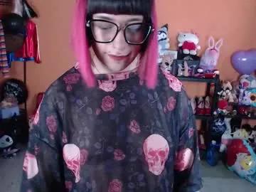 missmia2 — hey guys! miss me? im here #pantyhose #hairy #cuckold #femdom #feet #miss [555 tokens remaining]