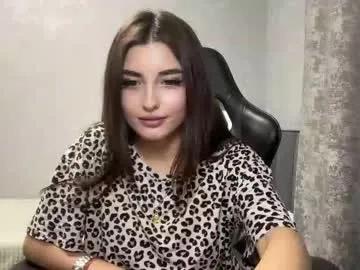 molly_ww — Good evening, come meet me. Let's talk, dance, or just spend time together #pvt #shy #new #18 #girlnextdoor [430 tokens left]