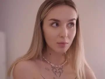 motherlode_ — hellew ! // GOAL: hot view on panties tease from below [187 tokens left] #new #blonde #bigass #erotic #18