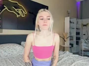 myviolet_rush — Call me Olive^^ GOAL:  link to control my toy #new #shy #18 #teen #skinny [220 tokens remaining]