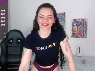 Check-out our online cams range and interact on a personal level with our sweet girls streamers, showing off their voluptuous shapes and toys.