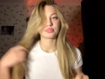 oletaguinyard — Goal: lower my pants and belly dance. Kem? Kem! Crazy, strange, cringe, but mostly - FUN! #new #shy #young #teen #18 [25 tokens remaining]