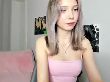 paradi_se — hand bra #new #teen #18 [200 tokens remaining]