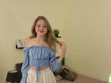 patricia_perry — GOAL: make wet my chest [0 tokens remaining] Welcome to my room! I`m Vicki, newbee here, but let`s make some fun! ^^ #new #18 #shy #teen #natural