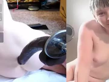 Check-out our online cams range and interact on a personal level with our sweet girls streamers, showing off their voluptuous shapes and toys.