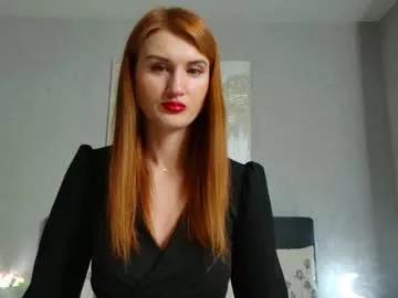 Check-out our online cams range and interact on a personal level with our sweet girls streamers, showing off their voluptuous shapes and toys.