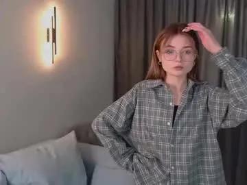 robert_richardss — GOAL: Tease top [111 tokens remaining] Welcome to my room! #skinny #shy #smalltits #18 #new