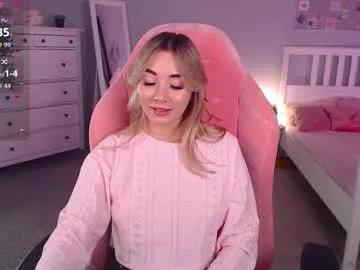 rosie_mac — GOAL: make my ass red [8 tokens remaining] sweet room with sweet inside it #bigtits #cute #german #daddy #daddysgirl