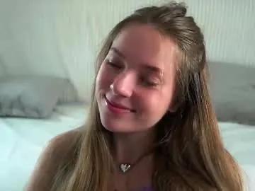 roxannastoo — Hi! GOAL:hard slaap my assDon't forget to give me a thumbs up if you like me.  #18 #new #shy #petite #young [61 tokens remaining]