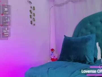 Check-out our online cams range and interact on a personal level with our sweet girls streamers, showing off their voluptuous shapes and toys.