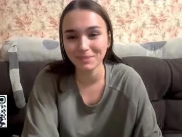 somerfrieler — GOAL: eye close contact + smile [30 tokens remaining] Welcome to my room! My name is Jane! Dont be rude with me and lets have some fun ;) #18 #new #cute #shy #teen