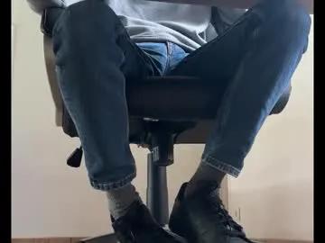 sondages — Super risky at work   in 20min i have to go for meeting  #french #cum #bigcock #young #teen