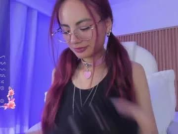Check-out our online cams range and interact on a personal level with our sweet girls streamers, showing off their voluptuous shapes and toys.
