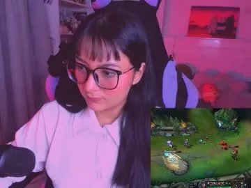 soy___lili — hi There are no pretty girls here, only league and good music - Multi Goal: dildo [700tk each Goal] #anal #gaming #latina #new  #findom