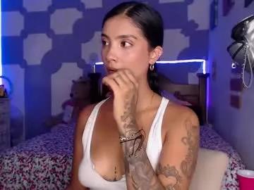 Check-out our online cams range and interact on a personal level with our sweet girls streamers, showing off their voluptuous shapes and toys.
