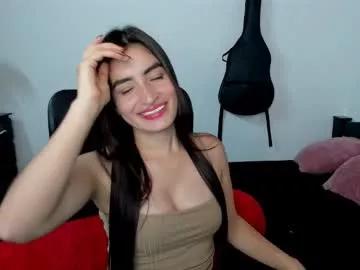Check-out our online cams range and interact on a personal level with our sweet girls streamers, showing off their voluptuous shapes and toys.