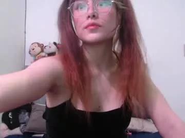 Check-out our online cams range and interact on a personal level with our sweet girls streamers, showing off their voluptuous shapes and toys.