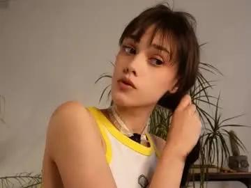 t_tragedienne — Goal: Suck finger with eyes contact - I'm Helena, a little #shy about my #smalltits becuse i'm #18 years old, #young #new girl here [50 tokens remaining]