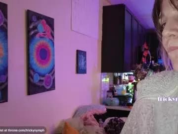 Check-out our online cams range and interact on a personal level with our sweet girls streamers, showing off their voluptuous shapes and toys.