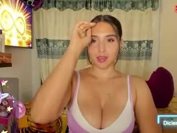 Check-out our online cams range and interact on a personal level with our sweet girls streamers, showing off their voluptuous shapes and toys.