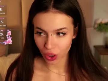 vivid_girls — GOAL: For a good day [22 tokens remaining] i want to be your dirty dream #18 #teen #lovense #bigboobs #squirt
