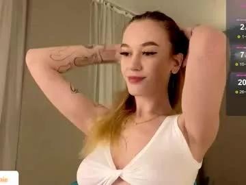 Check-out our online cams range and interact on a personal level with our sweet girls streamers, showing off their voluptuous shapes and toys.