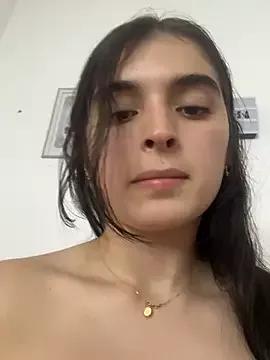Check-out our online cams range and interact on a personal level with our sweet girls streamers, showing off their voluptuous shapes and toys.