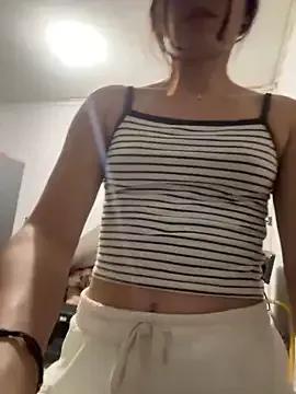 _Rossemiller from StripChat is Freechat