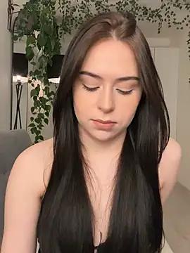 Check-out our online cams range and interact on a personal level with our sweet girls streamers, showing off their voluptuous shapes and toys.
