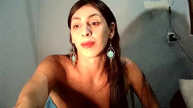 AlexiaDuucan — Freechat on StripChat