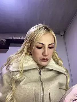 Photos of alicev_kitty from StripChat is Freechat
