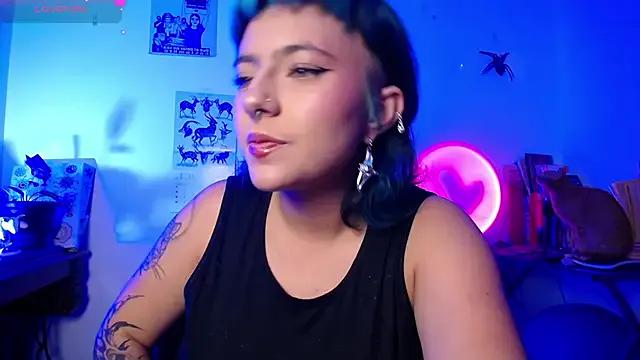 AlmaNanax — Bounce boobs and pinch nipples